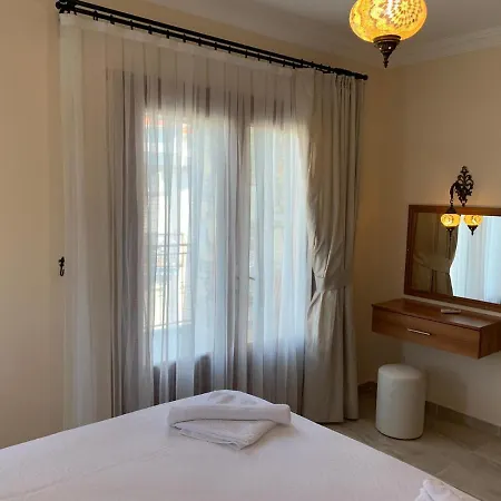 Stunning 4-Bed Villa Celik 4 Bedrooms All Ensuite Villa Dalyan