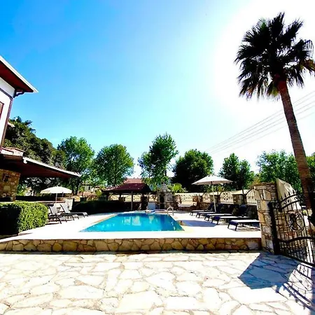 Stunning 4-Bed Villa Celik 4 Bedrooms All Ensuite * Дальян