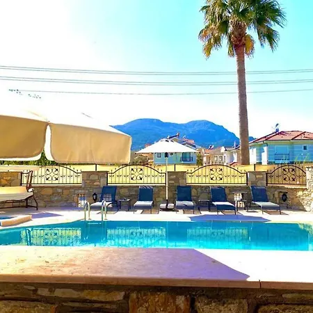 Stunning 4-Bed Villa Celik 4 Bedrooms All Ensuite 빌라 달리안